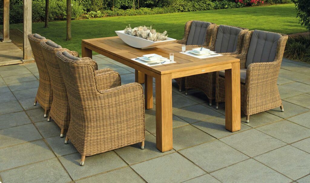 outdoor furniture trends